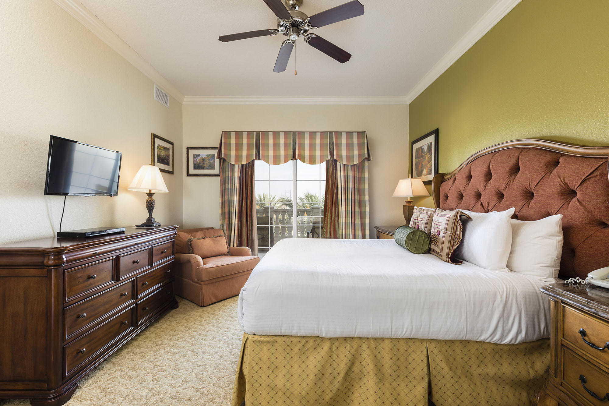 Master Bed 1